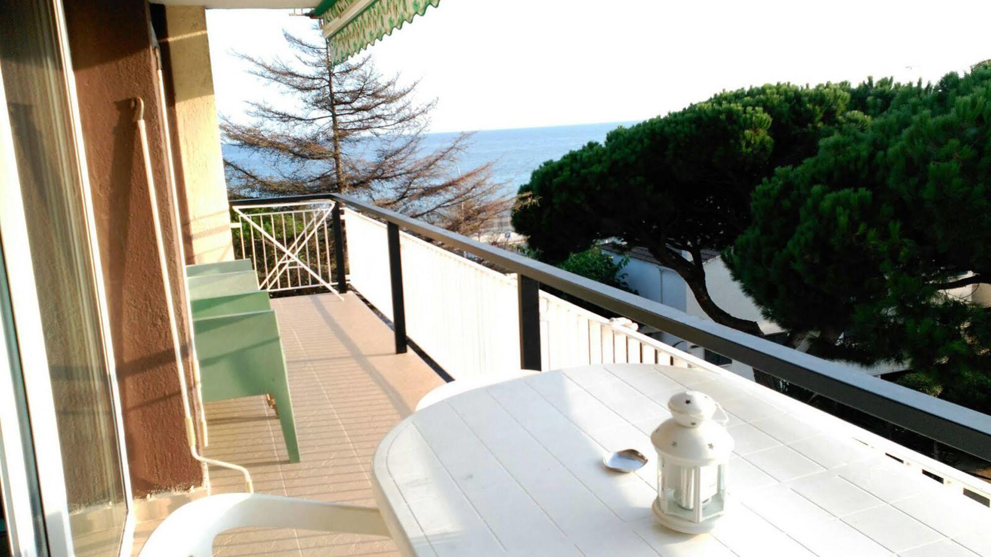 Apartment Llavaneres I San Andrés de Llevaneras Exterior foto